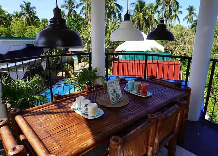 La Provinzia Exclusive Use - 3 Air-conditioned 3 Fan Cooled Huts Good For 12 People *
