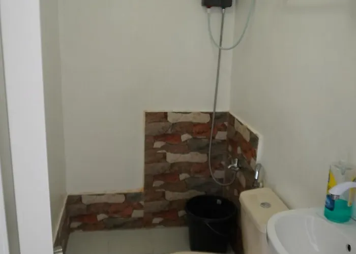 La Provinzia Exclusive Use - 3 Air-conditioned 3 Fan Cooled Huts Good For 12 People
